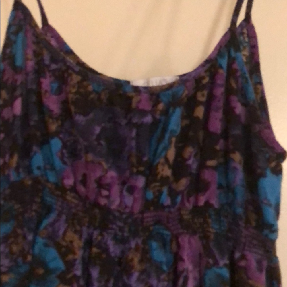 Top - Picture 2 of 3